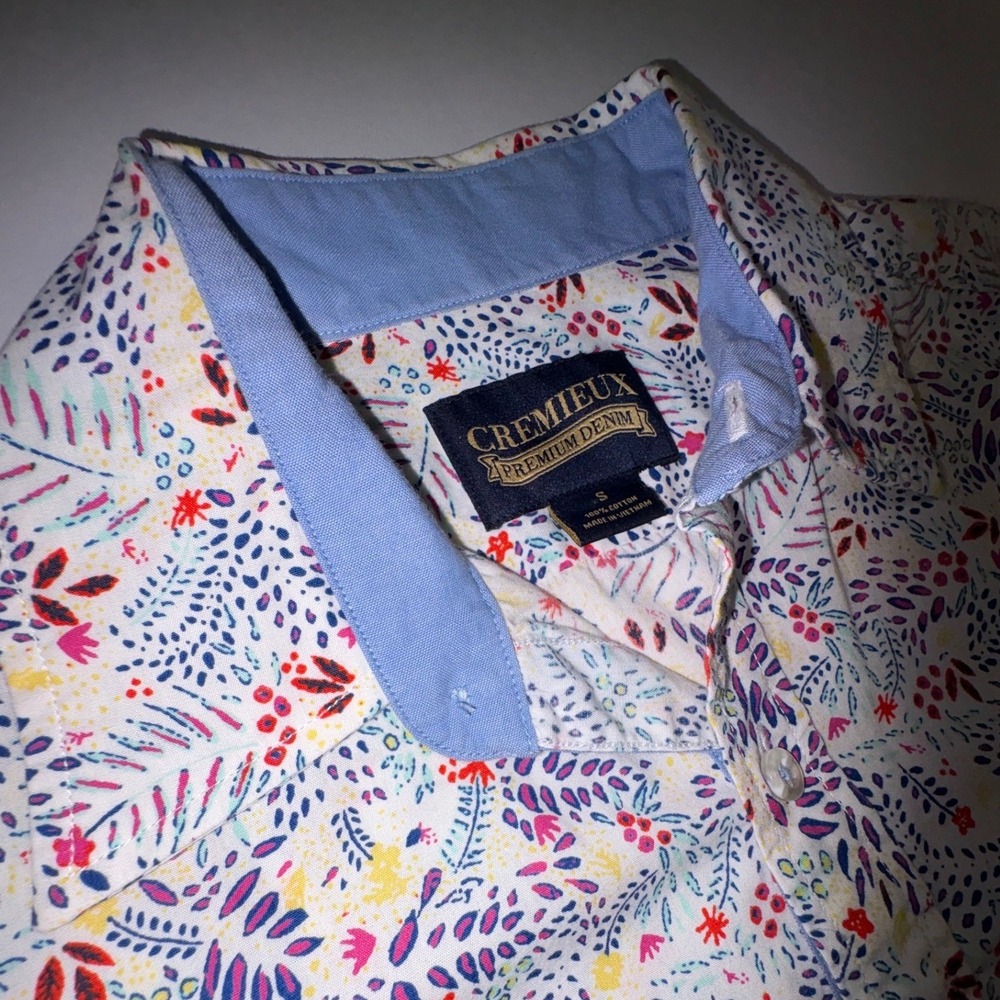 CREMIEUX Mens Premium Denim Short Sleeve Button UP Shirt Floral Print Blue SMALL